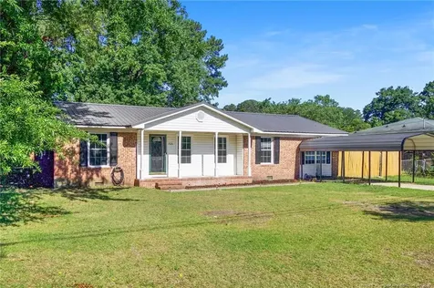 1520 Darvel Avenue Fayetteville NC 28304
