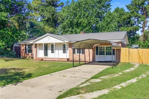 1520 Darvel Avenue Fayetteville NC 28304