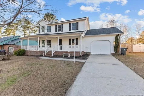 6824 Saint Julian Way Fayetteville NC 28314