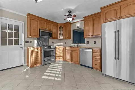 6824 Saint Julian Way Fayetteville NC 28314