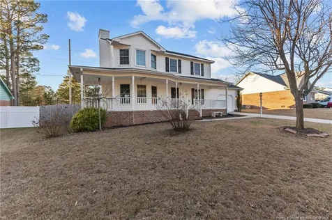 6824 Saint Julian Way Fayetteville NC 28314