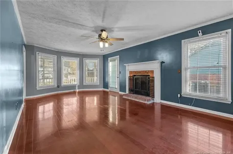 6824 Saint Julian Way Fayetteville NC 28314
