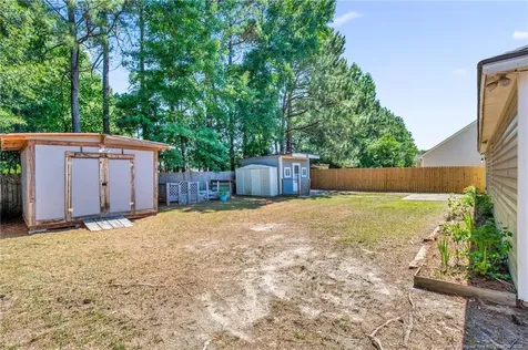 3698 Pioneer Drive Hope Mills NC 28348