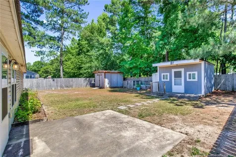 3698 Pioneer Drive Hope Mills NC 28348