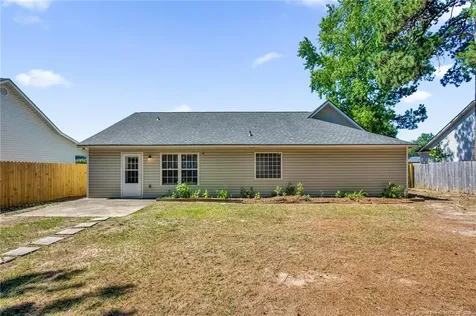 3698 Pioneer Drive Hope Mills NC 28348