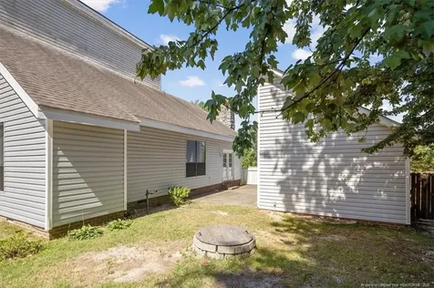 209 Brokenhurst Court Fayetteville NC 28311