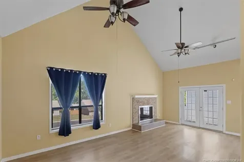 209 Brokenhurst Court Fayetteville NC 28311