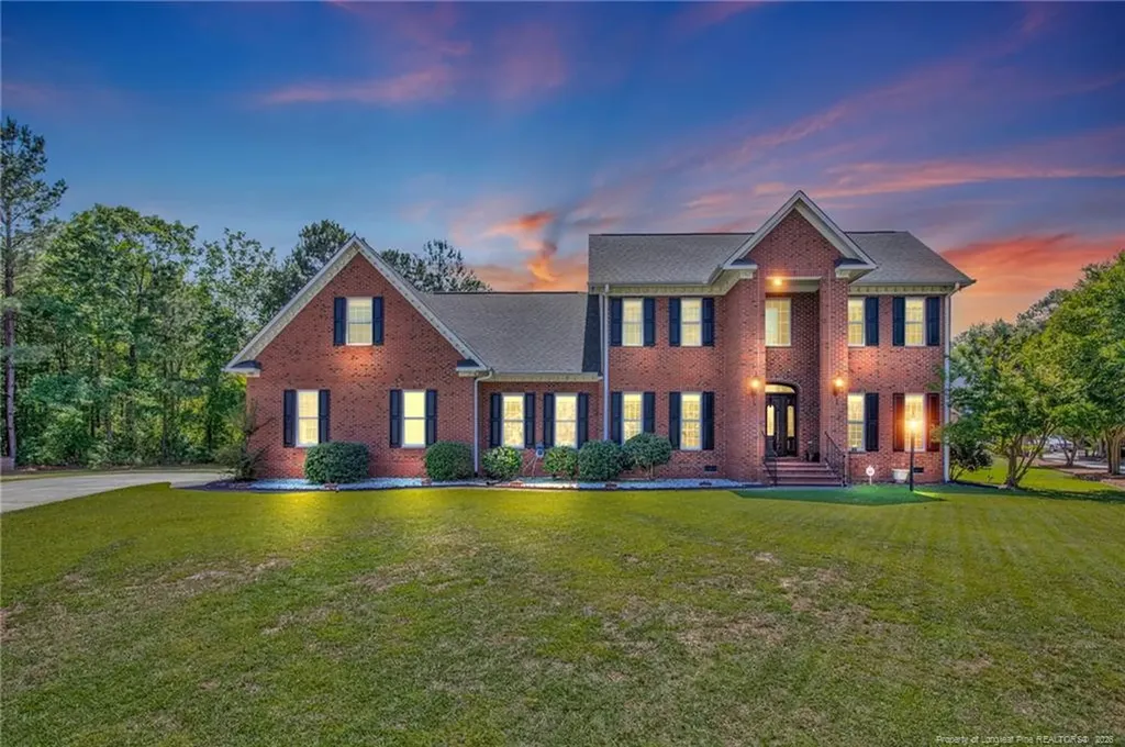 3910 W Bent Grass Drive Fayetteville NC 28312