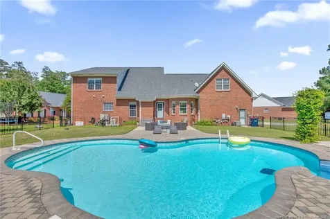 3910 W Bent Grass Drive Fayetteville NC 28312