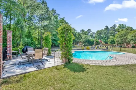 3910 W Bent Grass Drive Fayetteville NC 28312