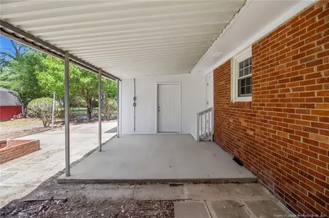 1826 Wayne Lane Fayetteville NC 28304