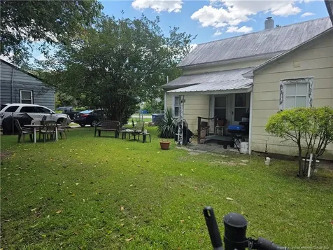 211 S Elm Avenue Dunn NC 28334