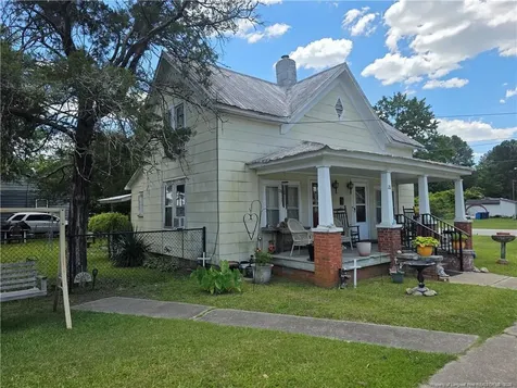 211 S Elm Avenue Dunn NC 28334