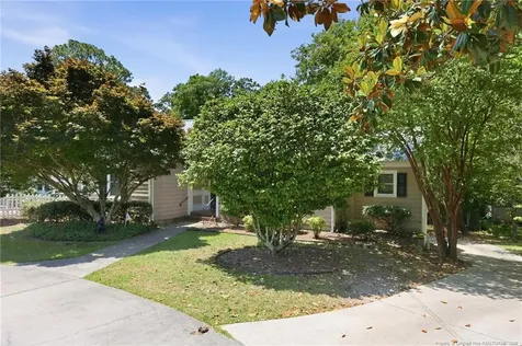 302 Valley Road Fayetteville NC 28305
