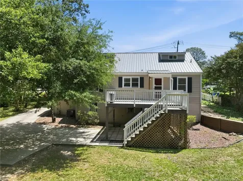 302 Valley Road Fayetteville NC 28305