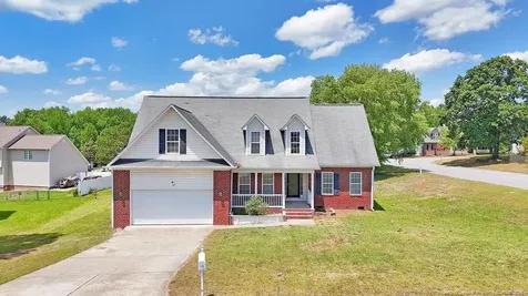 10 Pender Road Spring Lake NC 28390