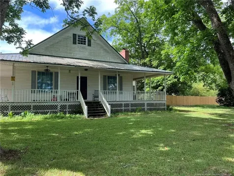 5480 Nc Highway 71 Maxton NC 28364