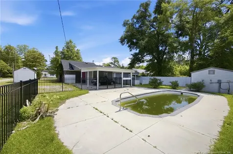 103 Woodrow Street Tabor City NC 28463