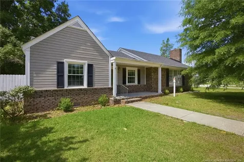 103 Woodrow Street Tabor City NC 28463