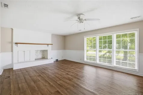 103 Woodrow Street Tabor City NC 28463