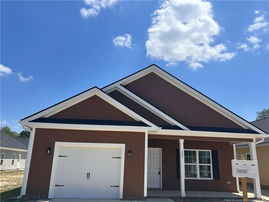 307 Elizabeth Street Spring Lake NC 28390