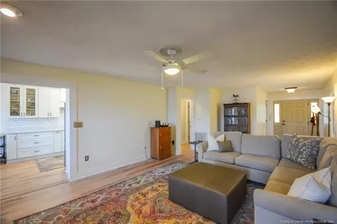 18 Sandy Point Sanford NC 27332