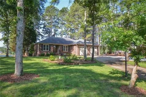 18 Sandy Point Sanford NC 27332