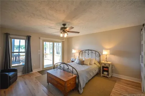 18 Sandy Point Sanford NC 27332