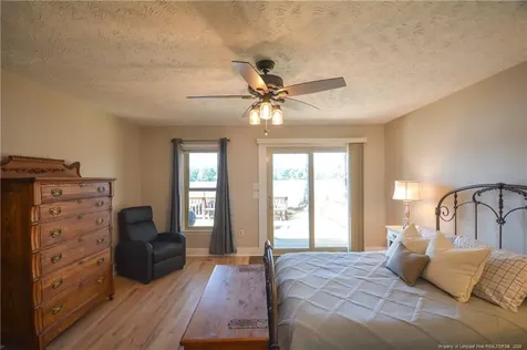 18 Sandy Point Sanford NC 27332