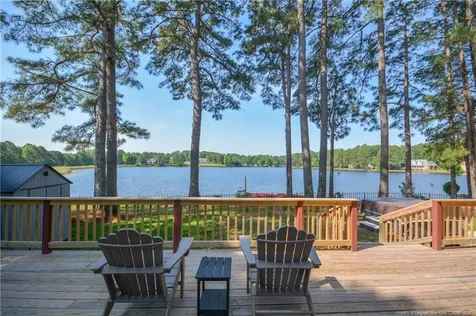 18 Sandy Point Sanford NC 27332