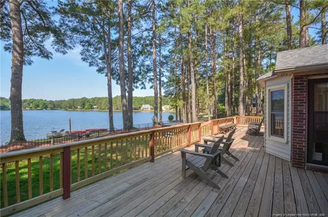 18 Sandy Point Sanford NC 27332