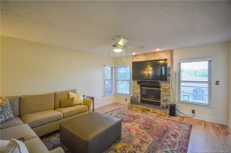 18 Sandy Point Sanford NC 27332