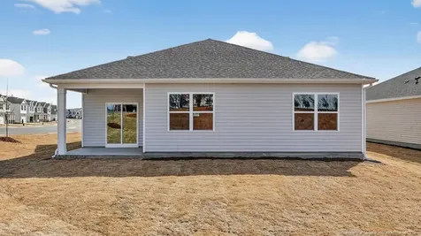 676 Wilder Bloom Path Aberdeen NC 28315