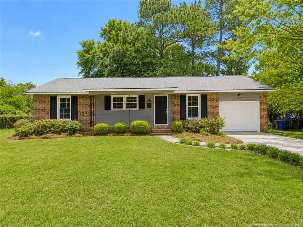 5056 Hampshire Drive Fayetteville NC 28311