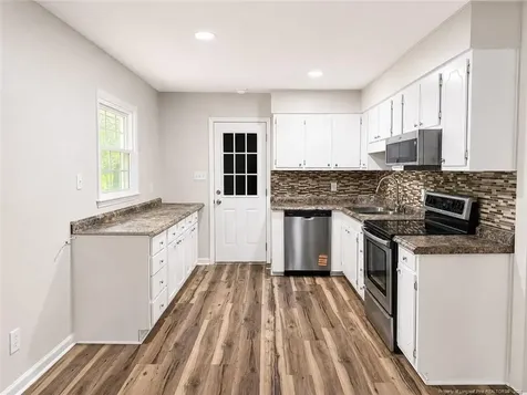 5056 Hampshire Drive Fayetteville NC 28311