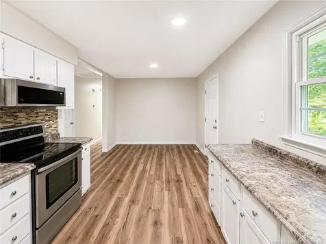 5056 Hampshire Drive Fayetteville NC 28311