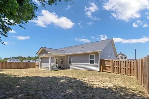 174 Sacksonia Street Raeford NC 28376