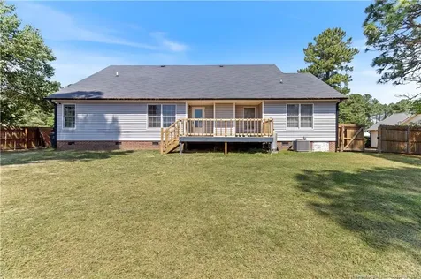 732 Stone Cross Drive Spring Lake NC 28390