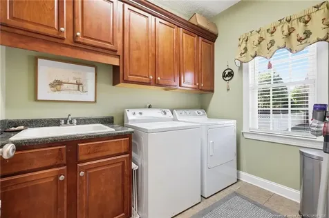 5403 White Oak Drive Lumberton NC 28358