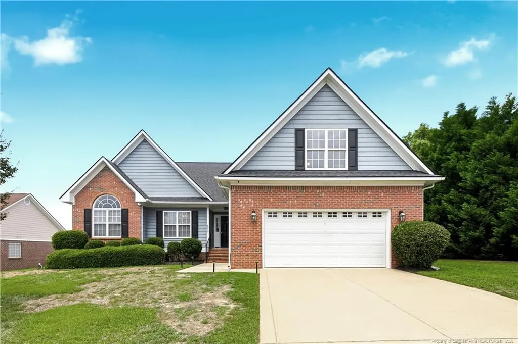 6012 Goldenrain Drive Fayetteville NC 28314