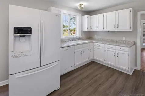 237 N Green Street Parkton NC 28371