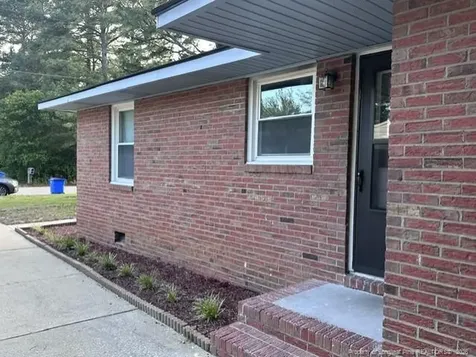 1925 Crestview Drive Fayetteville NC 28304