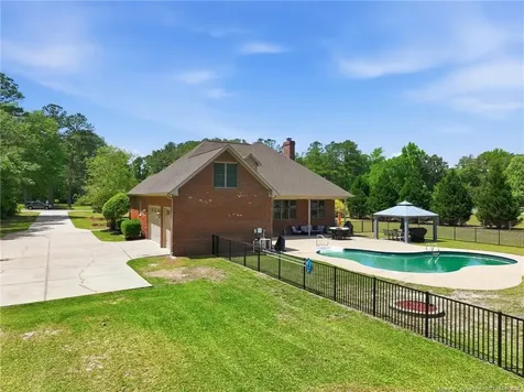 4109 Grandford Road Fayetteville NC 28306