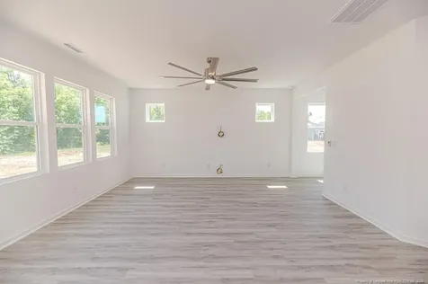 90 Furley Street Sanford NC 27330