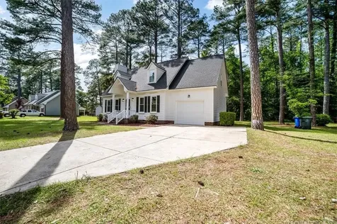 8218 Dunholme Drive Fayetteville NC 28304