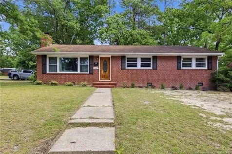 1008 Mohawk Avenue Fayetteville NC 28303