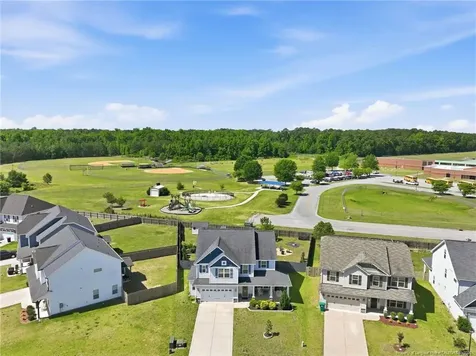 5348 Debut Avenue Hope Mills NC 28348