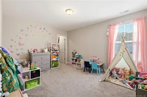 5348 Debut Avenue Hope Mills NC 28348