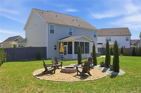 5348 Debut Avenue Hope Mills NC 28348