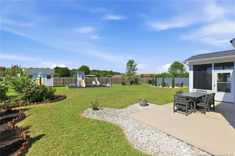 5348 Debut Avenue Hope Mills NC 28348